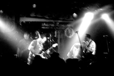 SpringtOifel live in concert in Leipzig in December 2005.